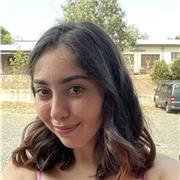 Studentessa delle superiori impartisce aiuto compiti e ripetizioni per ragazzi di elementari-medie e superiori (fino al 2 anno)